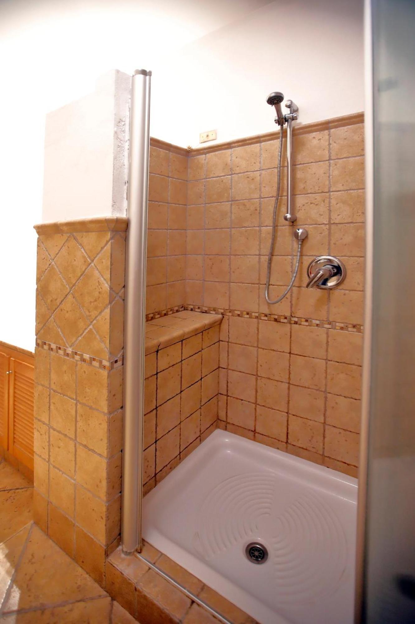 casa di Katia Apartment Collesalvetti Bagian luar foto