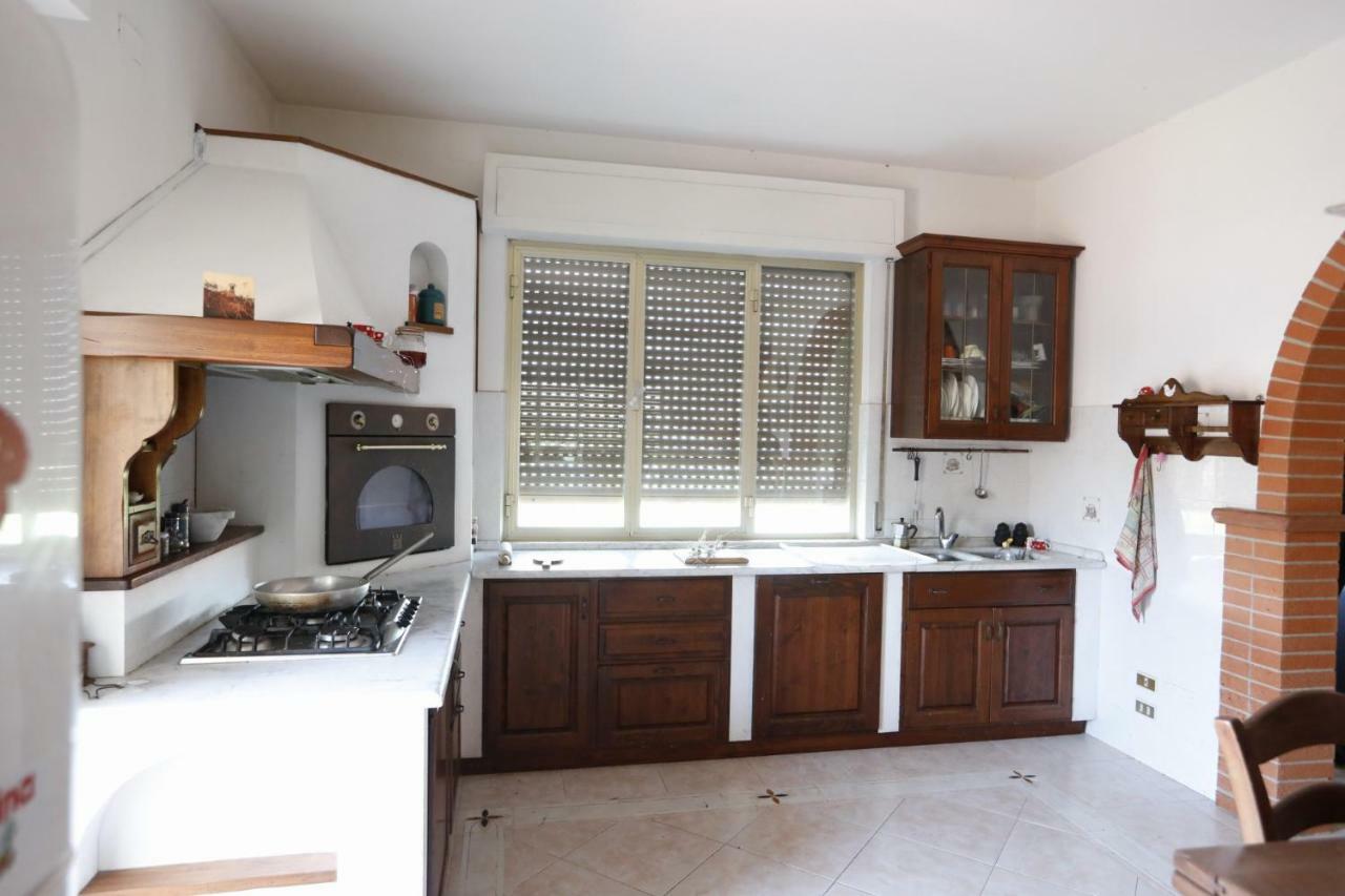 casa di Katia Apartment Collesalvetti Bagian luar foto